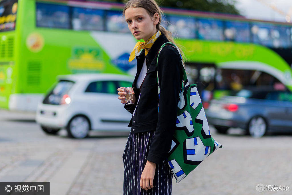 袋帆布包帆布包帆布包帆布包▼还有宣言式的大logo帆布袋帆布包帆布包