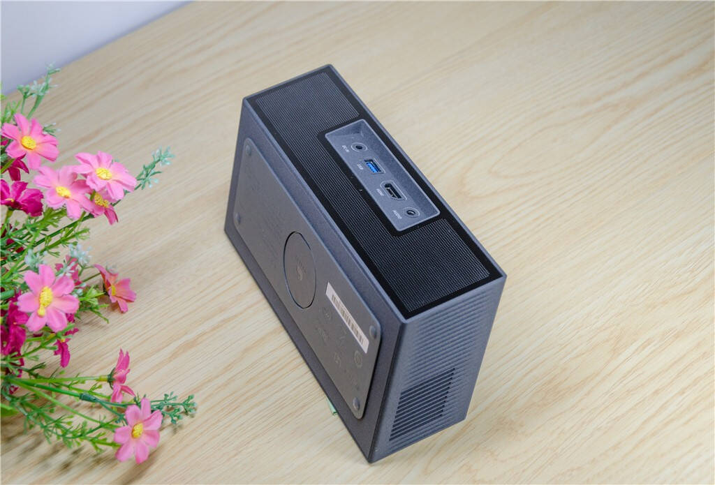 微鲸智能投影k1 plus测评:用实力打造出的精品!