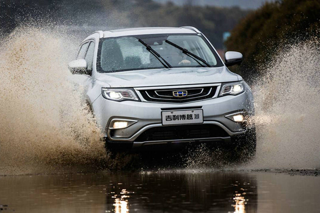 智问智答:15万的四驱suv强烈推荐这3款