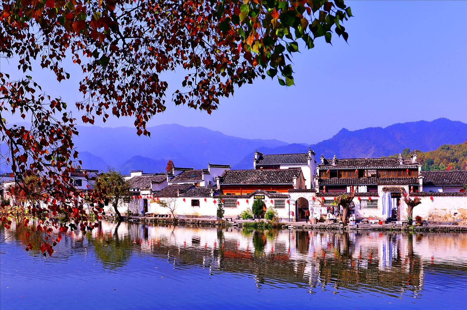 下江南,怎能错过秋色中的宏村