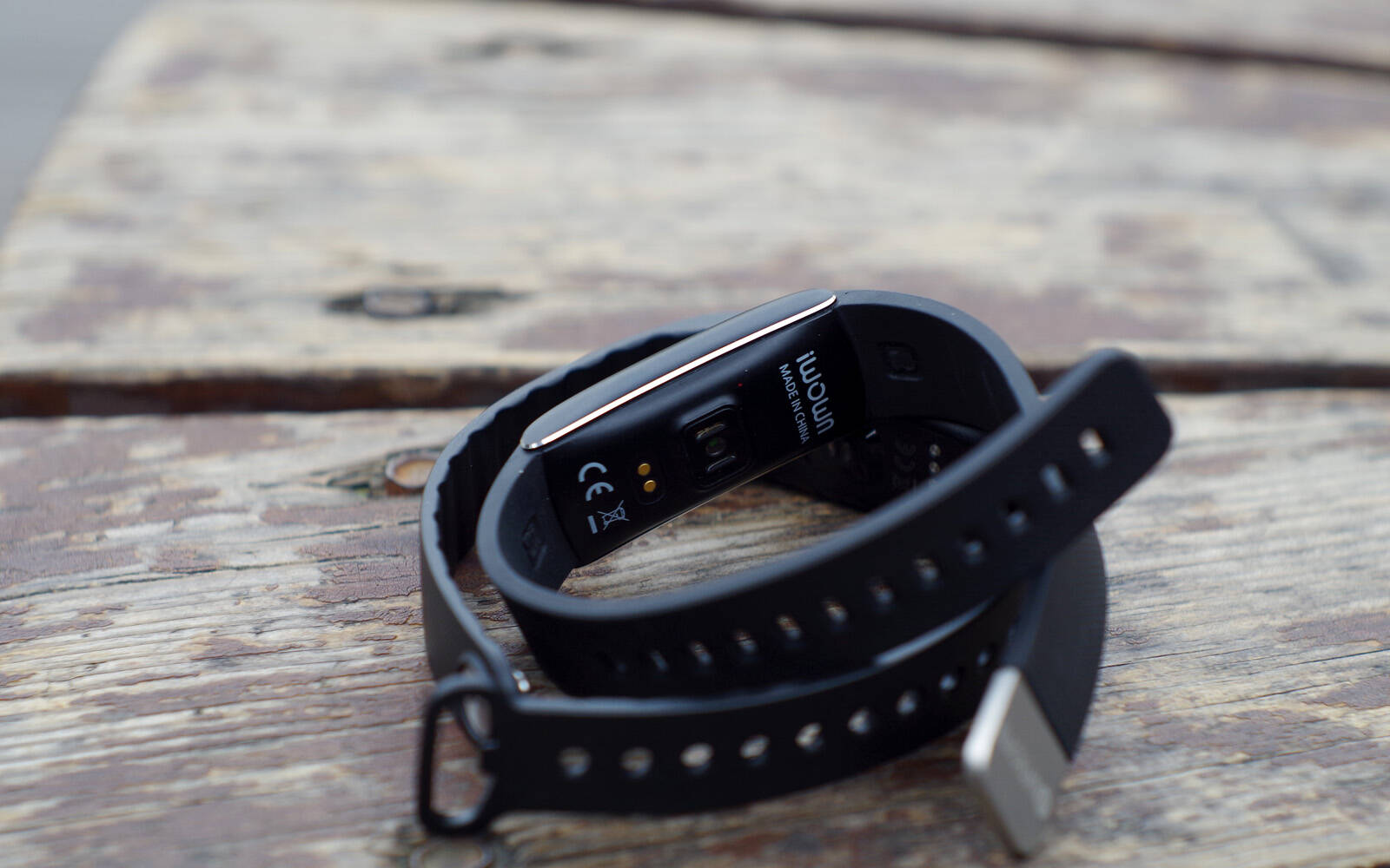 这是一块不能吃的蛋卷,iwown埃微蛋卷手环体验评测