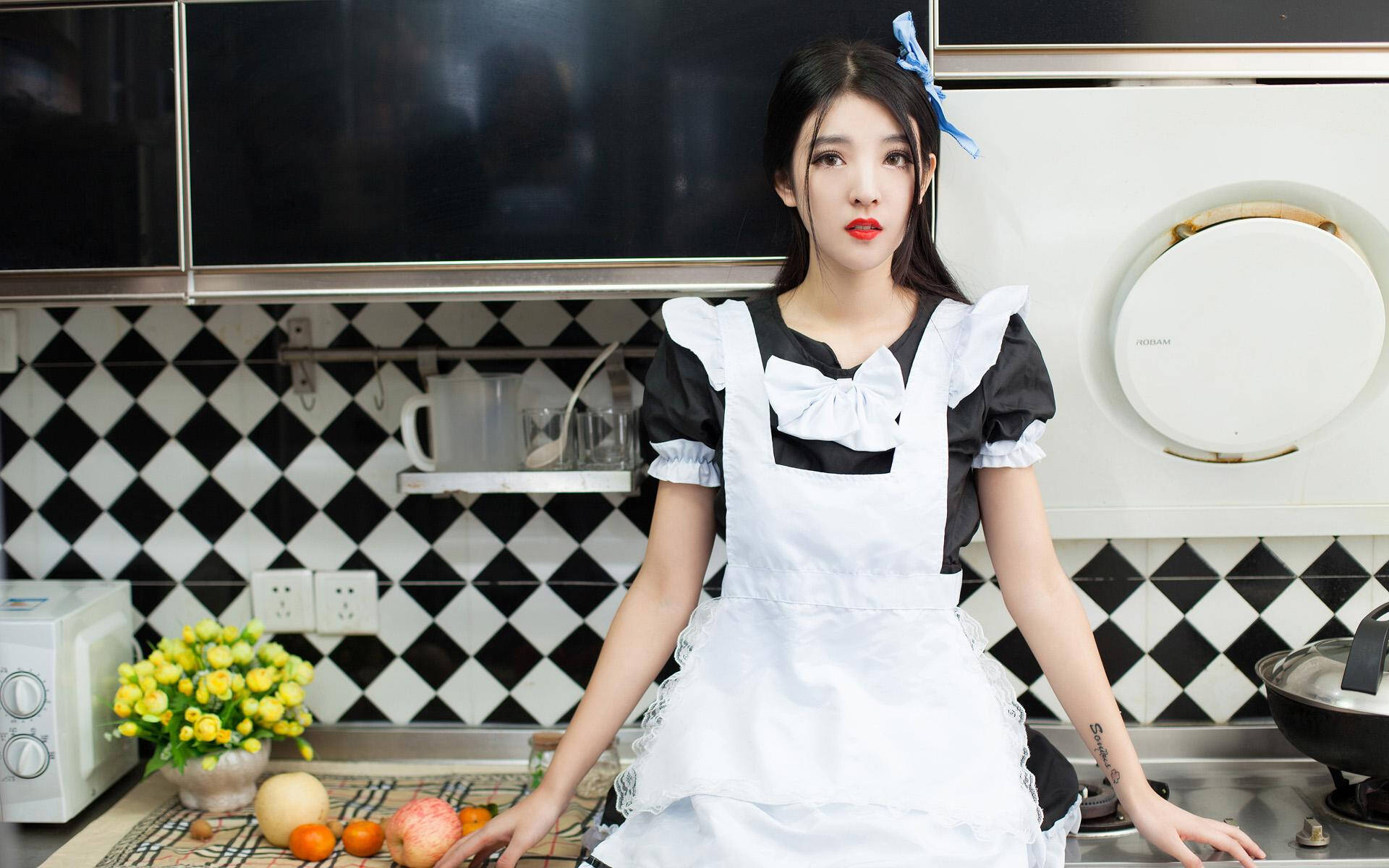 小清新美女下厨房,玩转无烟厨房!