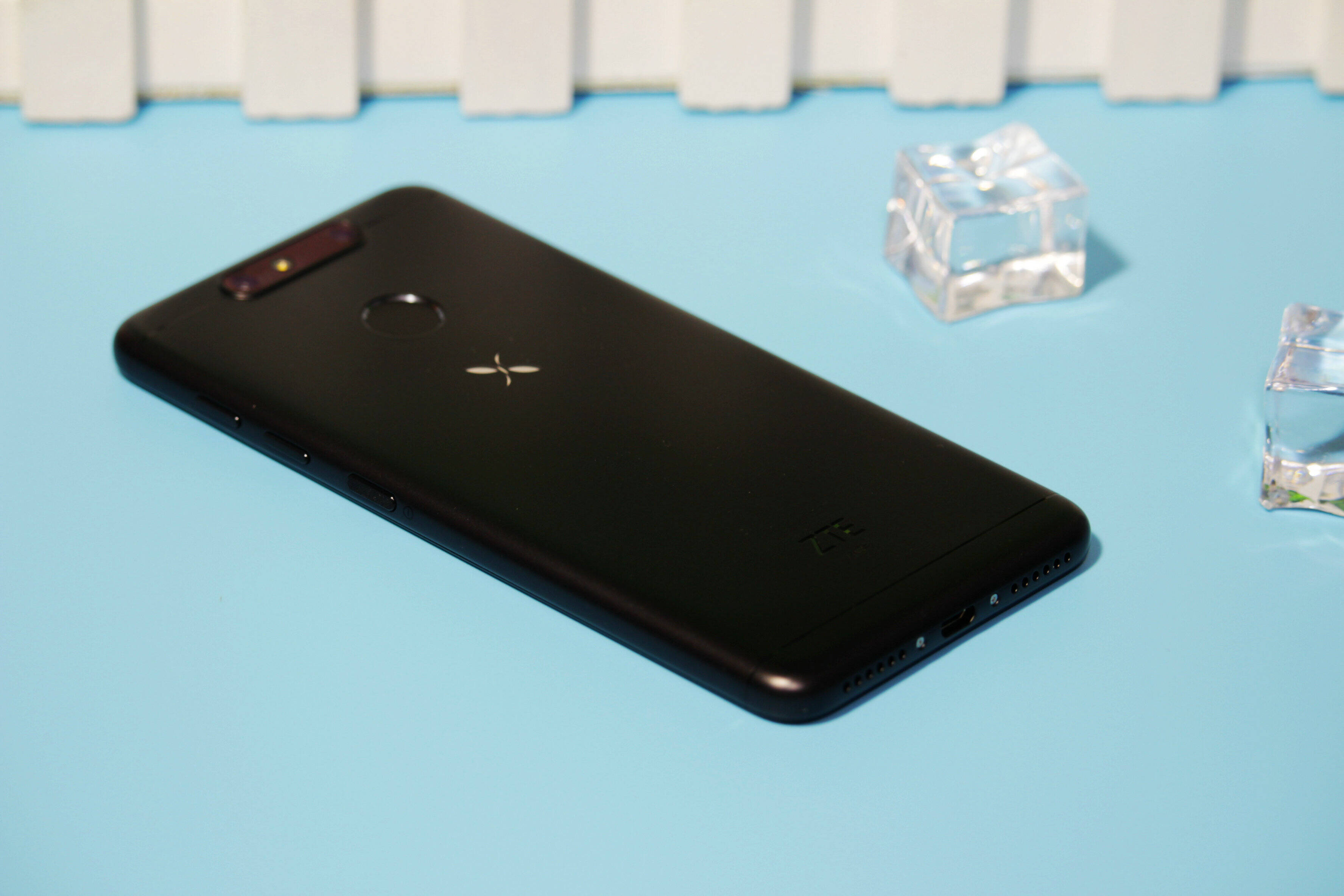 好久没见到过这样的千元神机,中兴小鲜5体验