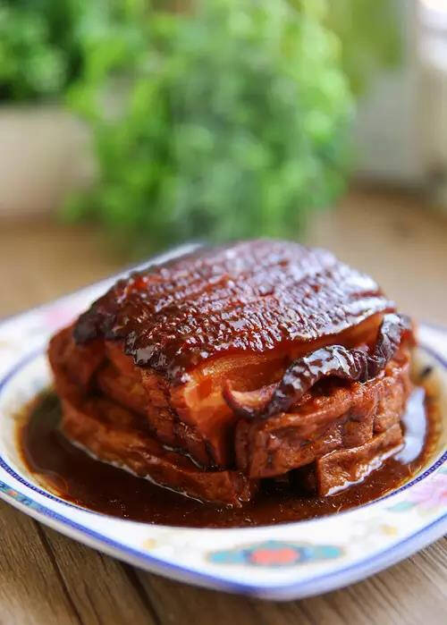 天气渐凉大鱼大肉吃起来!五道最受欢迎宴客大菜外加餐后小