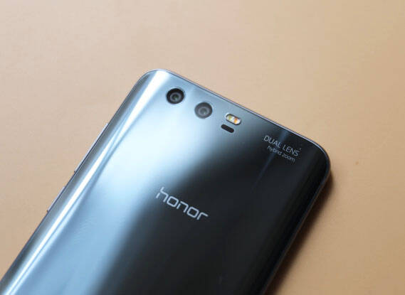 测荣耀9海鸥灰:2299体验5百天不卡