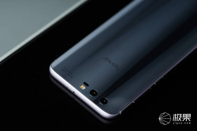 可能是最靠谱的安卓手机,海鸥灰荣耀9深度体验