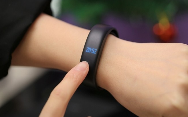 外观帅气功能实用,魅族手环上手体验