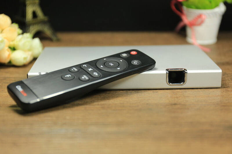 移动影院 轻薄便携——酷乐视x6c精英版 评测体验!