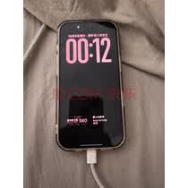 Apple/苹果/苹果 iPhone 16 Pro 128GB 白色钛金属 支持移动联通电信5G 双卡双待手机 实拍图