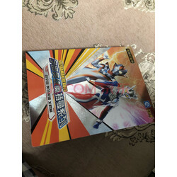 豪华全闪卡【15包/120张】 卡册1本【有铁盒】 实拍图