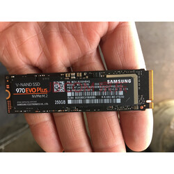 三星(samsung)970evo plus m2固态硬盘 台式/笔记本电脑m.