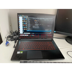 比较了好多品牌,好多型号,发现这款微星的3060显卡笔记本是刚刚上市的