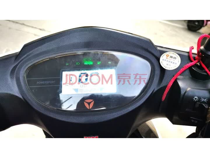 【亲身使用揭秘】雅迪电动车豪战精致版电瓶车怎么样?