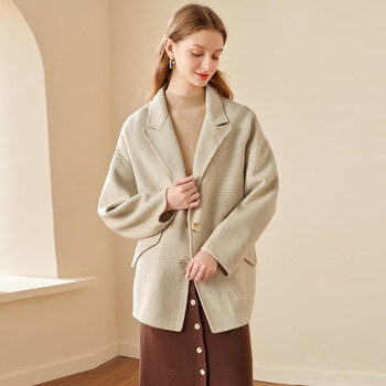 大翻领单排扣加厚短款毛呢外套女秋冬气质呢子大衣114d37171x米杏色m