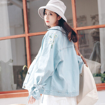 镂空外套，让你帅气出街两不误