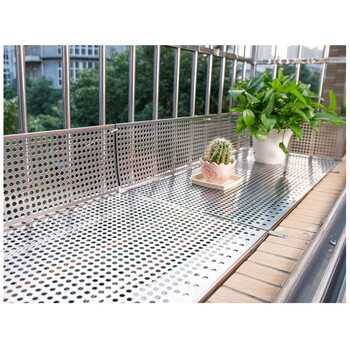定制 不锈钢阳台垫板防盗窗冲孔板防护安全防漏网家用围栏飘窗挡板 宽