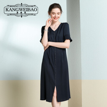 康威堡（KANGWEIBAO） 纯色 纽扣，立体装饰 连衣裙