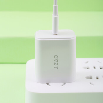 京东京造 苹果PD3.0充电器18W快充头适用iPhone8/XS/小米89/华为P30三星手机数据线插头 Type-C充电器 PD18W