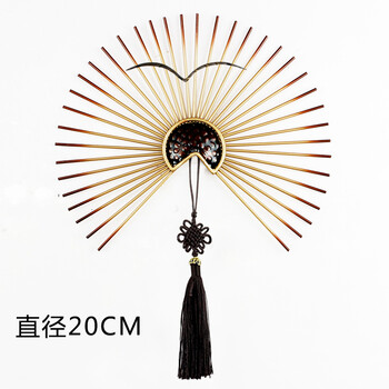 该款摆放位置客厅,造型扇形装饰挂件,品