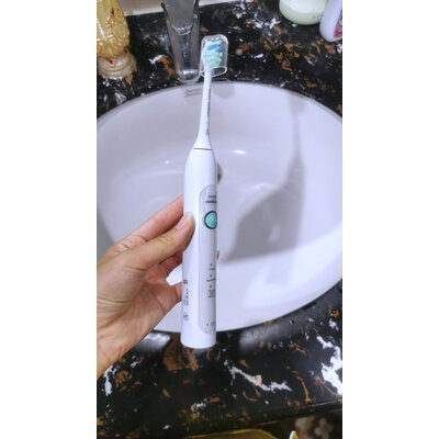 了解:欧乐b pro2 2950n怎么样,一周心得分享!是否值得呢!