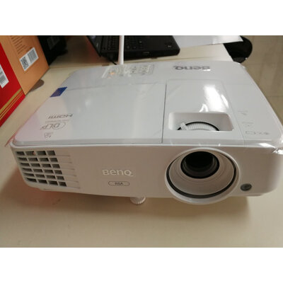 很纠结投影仪明基e500jd性能怎么样呢独家揭秘真实使用体验