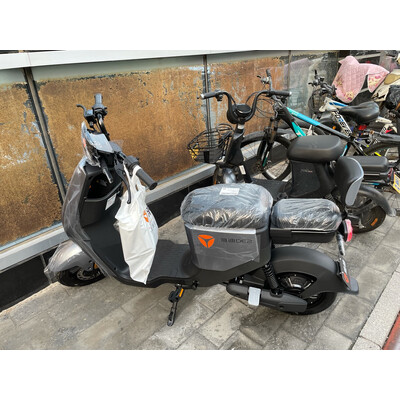 吐槽真相揭秘:雅迪冠能t7新款电动车到底怎么样?说实话好不好