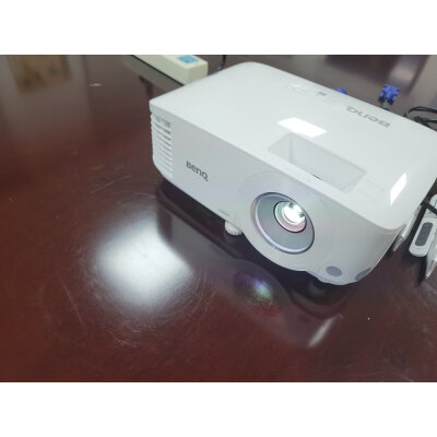到手剖析:明基TW500投影仪性能质量怎么样?还可以不! 