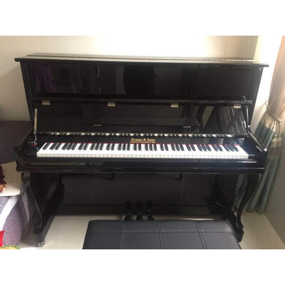 布鲁诺钢琴up122和珠江n118区别很大么说说选择哪个好些呀是否还行