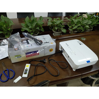 使用爆料明基ms3085怎么样呢投影仪明基ms3085质量如何