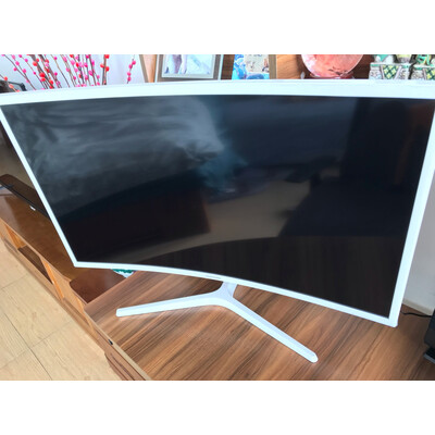 深入点评三星c32f395fwc和391哪个好显示器三星c32f395fwc和391有区别