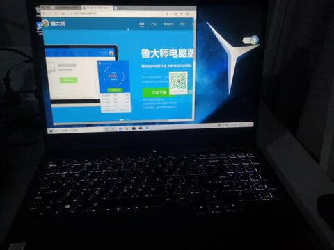 问下对比：机械革命钛钽plus和蛟龙7如何做出选择哪个好！