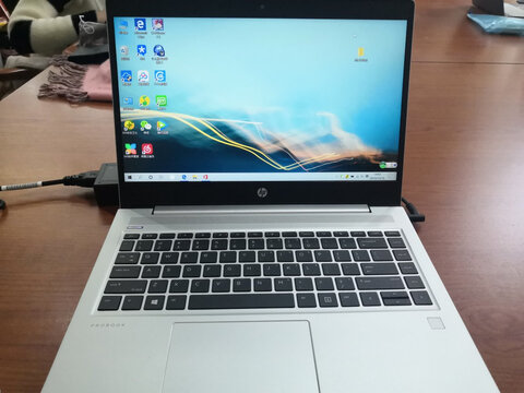 大家知：ThinkPad X1 Carbon2021和Yoga区别,性价比哪个好更高