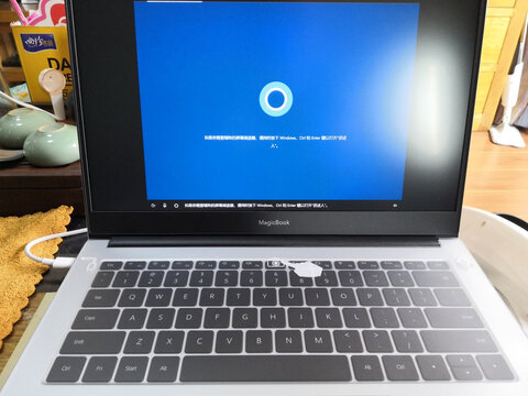 大家知：ThinkPad X1 Carbon2021和Yoga区别,性价比哪个好更高