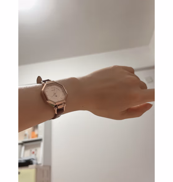 聚利时（Julius）手表女【纯爱伴手礼盒】复古潮流学生
质量怎么样？说一下真实感受？