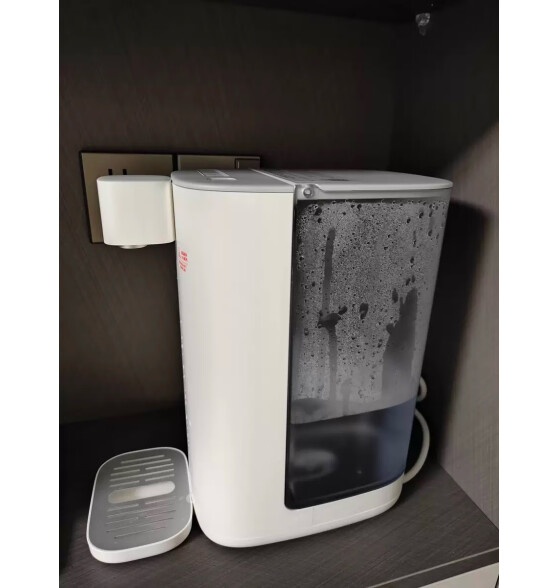 心想（SCISHARE）即热式饮水机家用小型台式速热饮水器便携直饮速热电水壶S2309