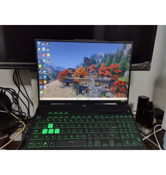 华硕天选5 Pro 14核酷睿i7 16英寸电竞游戏本 笔记本电脑(i7-13650HX 16G 1T RTX4060 2.5K高亮高刷)青