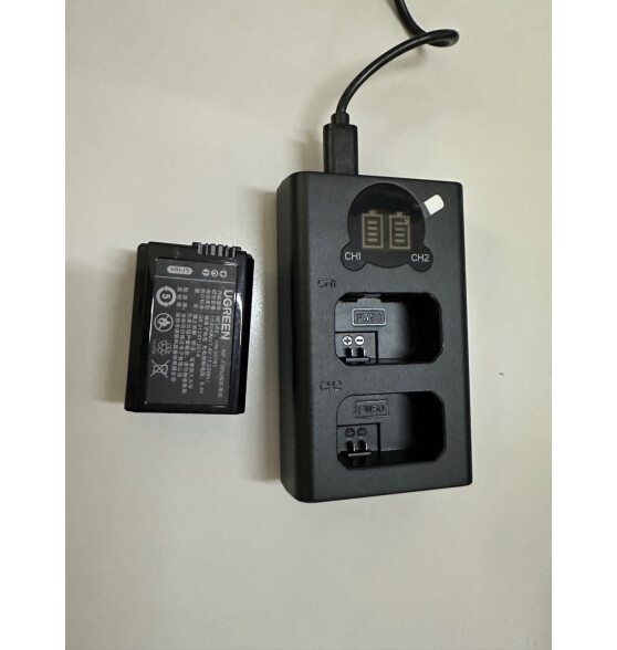 绿联NP-FW50相机电池ZV-E10套装 适用sony索尼a6500 a6000 a6400 a6100 a7rm2 a7s2单反数码充电器套装