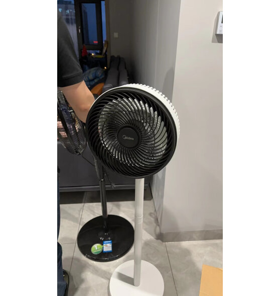 美的（Midea）空气循环扇 电风扇家用 立式节能怎么样？质量真的很好吗？