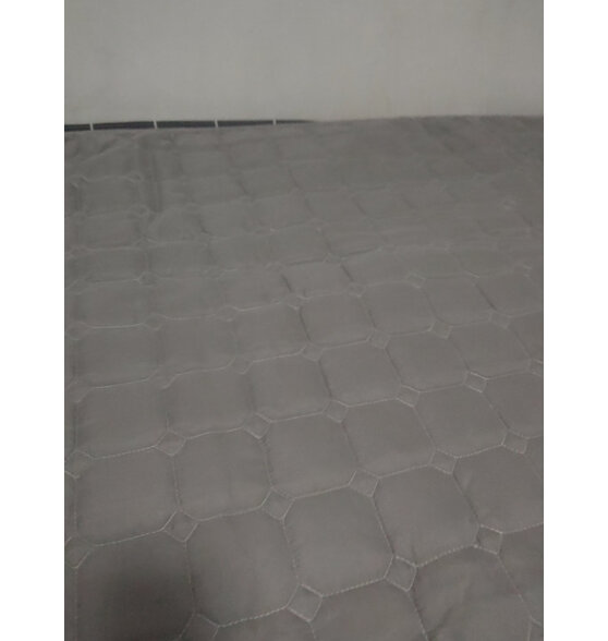 名创优品（MINISO）床垫褥子1.8x2米 可折叠宿舍床褥子防滑软垫床褥垫双人垫背