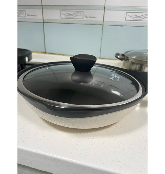 荣事达(royalstar)天然陶土炒锅不粘锅家用怎么样?求真实回答?