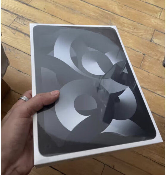 Apple/苹果 iPad Air 10.9英寸平板电脑 2022款(64G WLAN版/MM9F3CH/A)星光