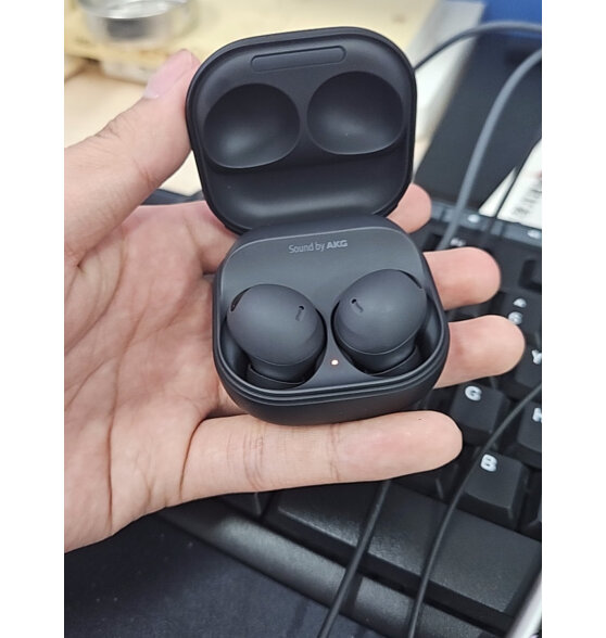 三星（SAMSUNG） Galaxy Buds2 P
质量怎么样？说一下真实感受？