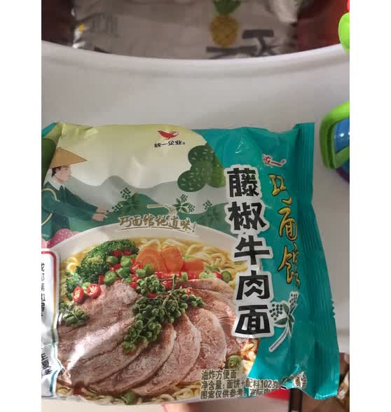 统一 巧面馆 藤椒牛肉味 方便面 102克*5包 五连包新老包装随机发货