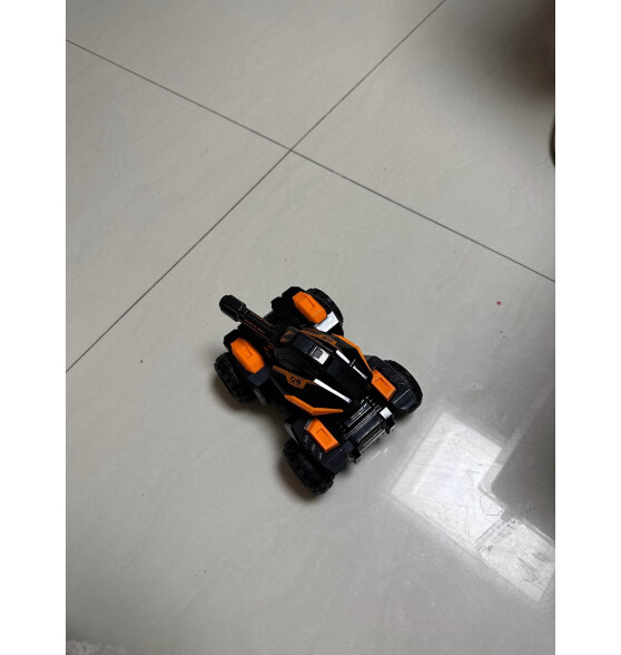 星珀（Symper）儿童玩具遥控汽车手控感应坦克遥控车越野2.4G特技车男孩生日礼物 橙黑色 一块充电电池