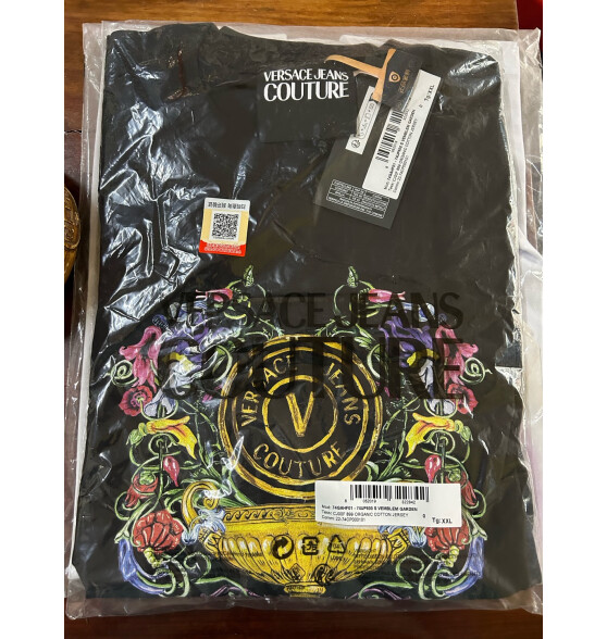 范思哲（VERSACE）男装 奢侈品男装 潮流图案好用吗？细节对比区别评测？