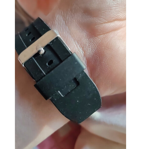 22mm硅胶表带男女针扣手表配件适合DW卡西欧天梭户外运动橡胶表带 黑色 22mm