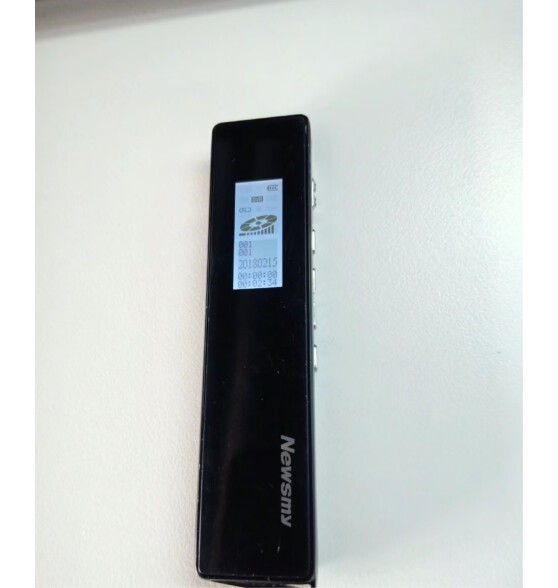 纽曼数码录音笔 W1 32G 一键录音 大电量 高清降噪 录音分段 线控操作 学习培训商务会议 黑