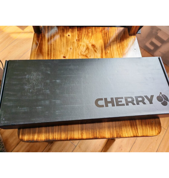 CHERRY樱桃 MX3.0S机械键盘 游戏键盘 电竞键盘 办公电脑键盘 侧刻键帽 合金外壳 樱桃无钢结构 黑色青轴