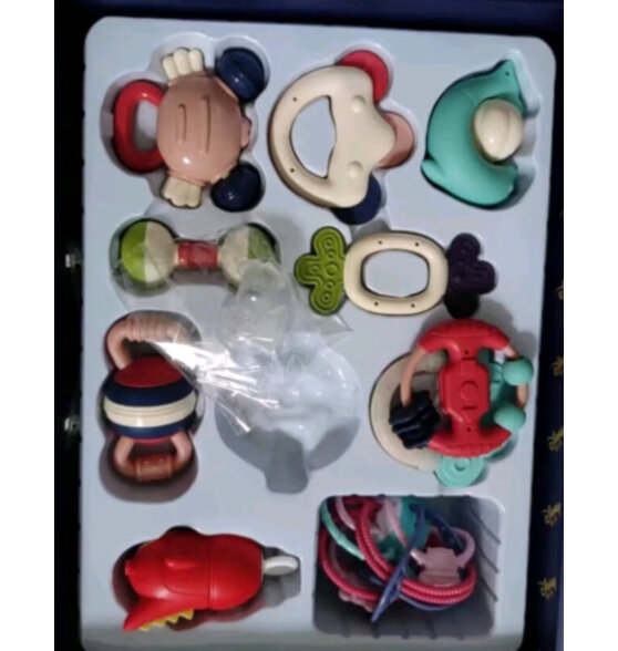 迪士尼（Disney）新生儿礼盒手摇铃婴儿玩具0-1岁初生满月送人礼物套装