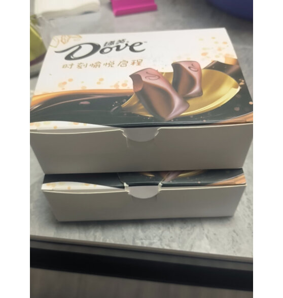 德芙（Dove）巧克力盒装婚庆零食糖果生日礼物万圣节送女友 新旧包装随机发货 德芙丝滑牛奶4.5g*30颗测评分享